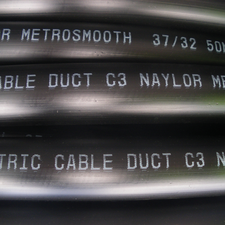 Naylor MetroSmooth Black Electric Cable Duct 50m x 32mm Id - Image 2
