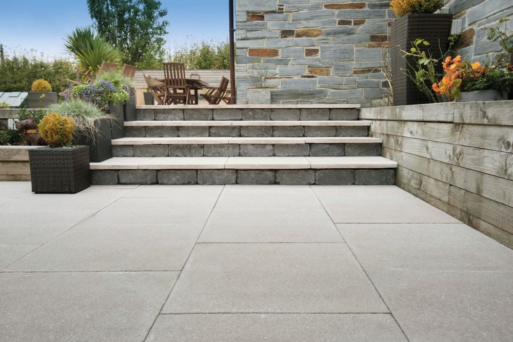 Brett Chaucer Textured Paving Slab 450mm x 450mm x 32mm Grey