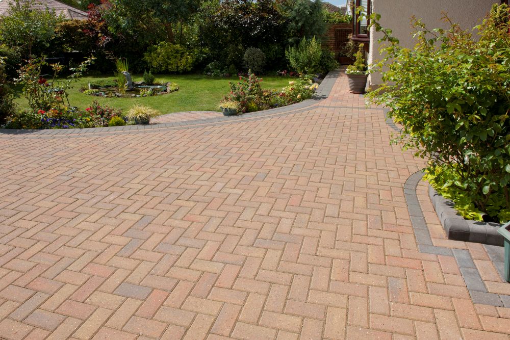 Brett Omega Block Paving 50mm Autumn Gold