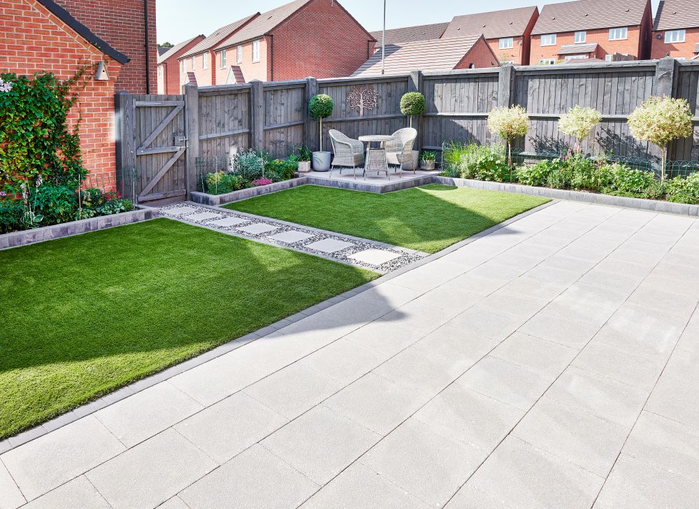 Brett Chaucer Textured Paving Slab 600mm x 600mm x 35mm Charcoal