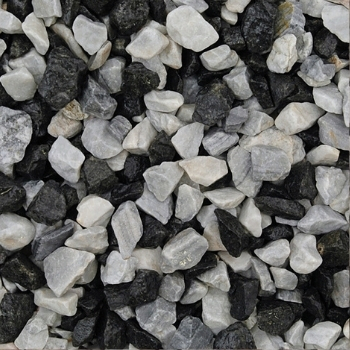 Long Rake Spar Black Ice Chippings 14mm-20mm Poly Bag
